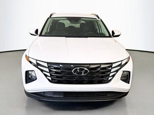 White Pearl 2024 Hyundai TUCSON SEL