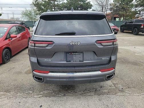 Metallic 2023 Jeep Grand Cherokee L Overland