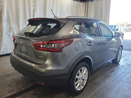2022 Nissan Rogue Sport SV