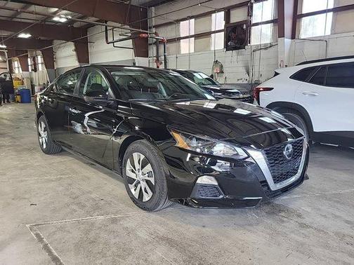 2022 Nissan Altima 2.5 S