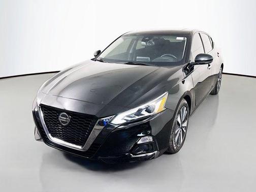 2020 Nissan Altima 2.5 SV