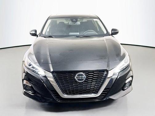 2020 Nissan Altima 2.5 SV