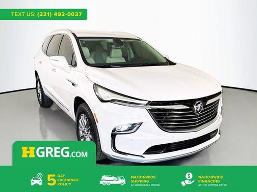 White Frost Tri-Coat 2023 Buick Enclave Essence