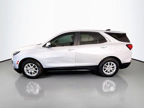Silver Ice Metallic 2022 Chevrolet Equinox 1LT