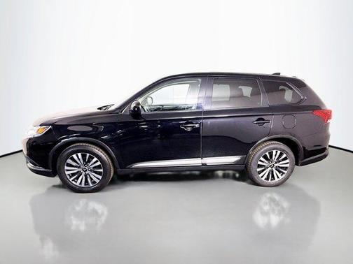 2020 Mitsubishi Outlander ES