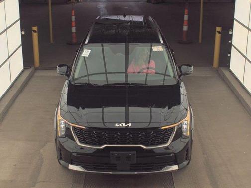 Ebony Black 2024 Kia Sorento S
