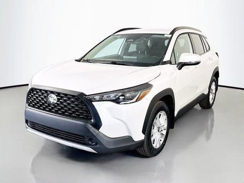 Wind Chill Pearl 2024 Toyota Corolla Cross LE