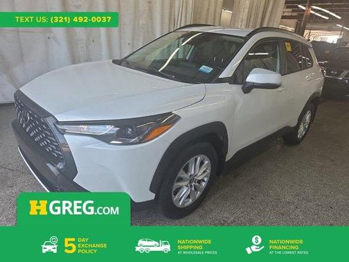 Wind Chill Pearl 2024 Toyota Corolla Cross LE