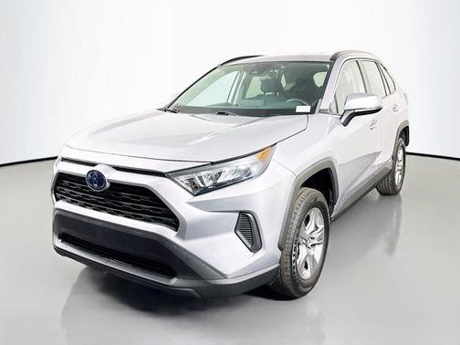 2022 Toyota RAV4 Hybrid LE