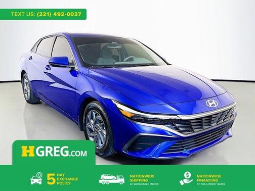 2024 Hyundai ELANTRA SEL