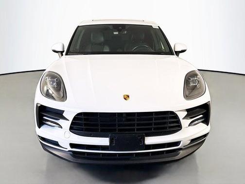 2021 Porsche Macan Base