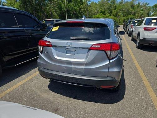 Lunar Silver Metallic 2022 Honda HR-V LX
