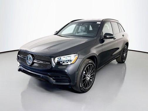 Graphite Gray Metallic 2022 Mercedes-Benz GLC 300 Base