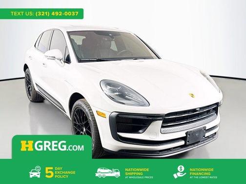 Chalk 2022 Porsche Macan S