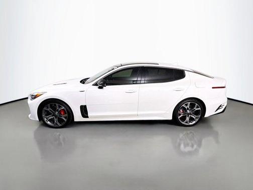 2019 Kia Stinger GT2