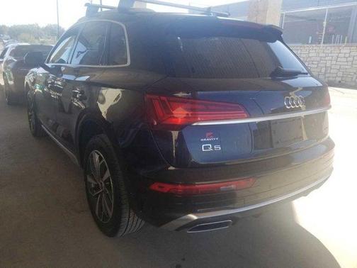 2024 Audi Q5 45 S line quattro Premium