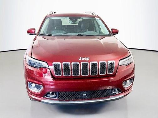 Velvet Red Pearlcoat 2019 Jeep Cherokee Overland