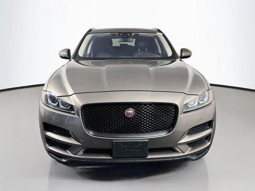 Quartzite 2017 Jaguar F-PACE 35t Premium