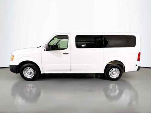 2017 Nissan NV Passenger NV3500 HD S V6/S V8
