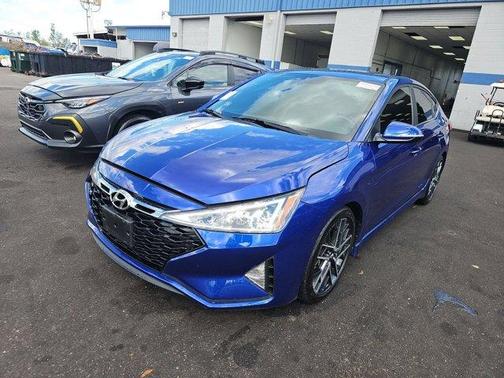 2020 Hyundai ELANTRA Sport