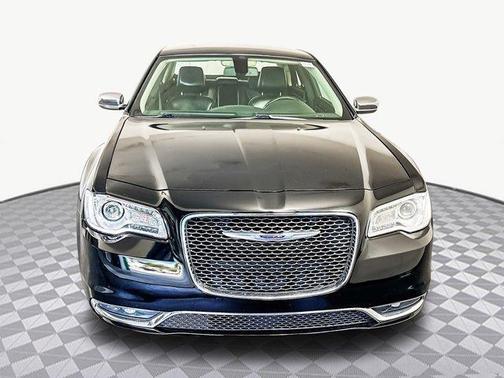 2019 Chrysler 300 Limited