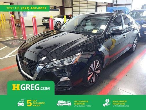 Black 2022 Nissan Altima 2.5 SV
