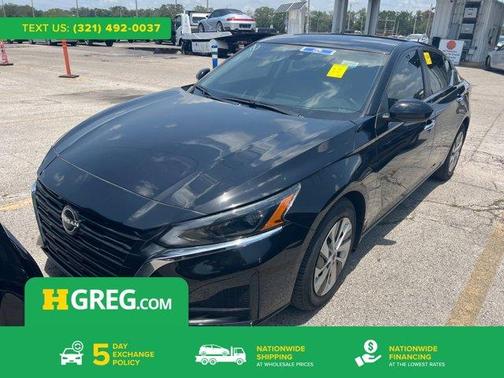 Black 2023 Nissan Altima 2.5 S