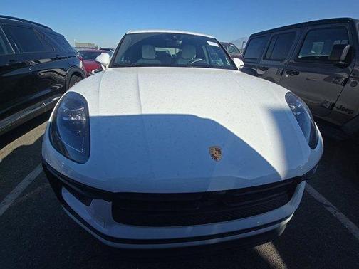 White 2023 Porsche Macan