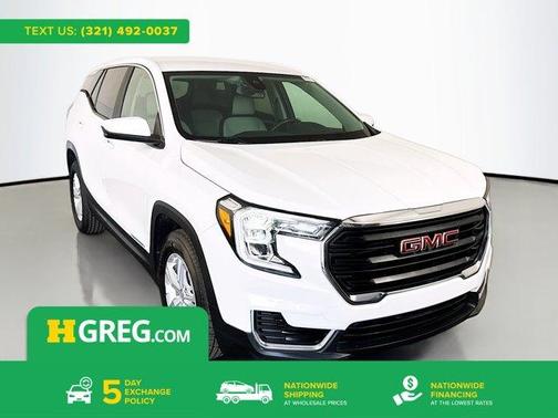 Summit White 2022 GMC Terrain SLE