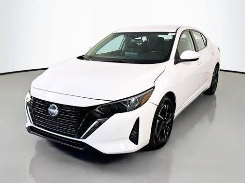 Cloud White 2024 Nissan Sentra SV