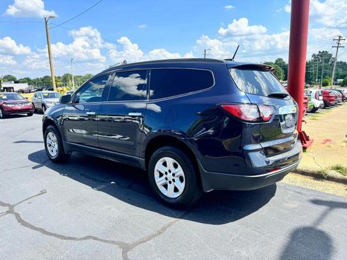 2017 Chevrolet Traverse LS