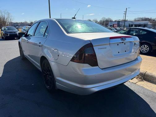2010 Ford Fusion Hybrid Base