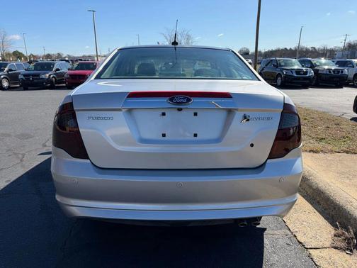 2010 Ford Fusion Hybrid Base