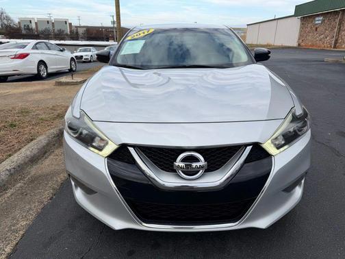 2017 Nissan Maxima 3.5 SR