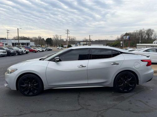 2017 Nissan Maxima 3.5 SR
