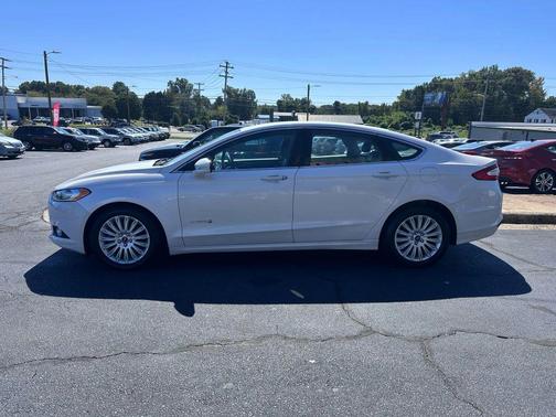 2013 Ford Fusion Hybrid SE Hybrid