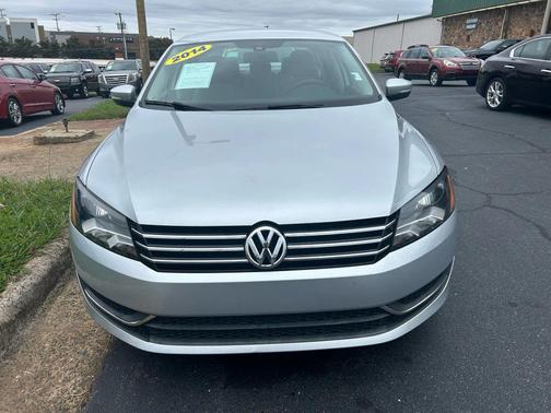 2014 Volkswagen Passat 1.8T S