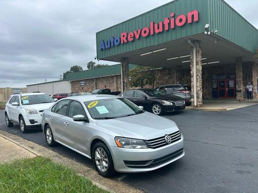 2014 Volkswagen Passat 1.8T S