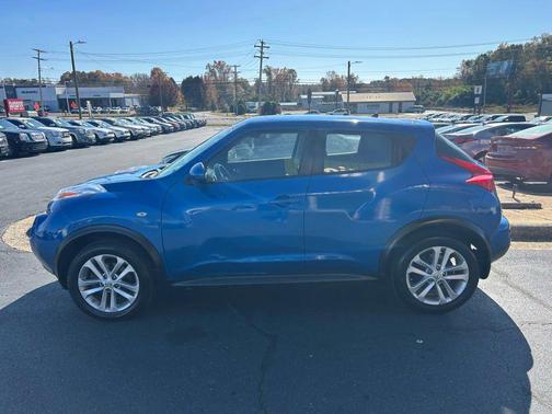 2011 Nissan Juke S