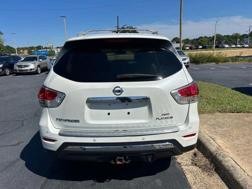 2015 Nissan Pathfinder Platinum