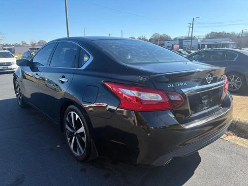 2018 Nissan Altima 2.5 SR