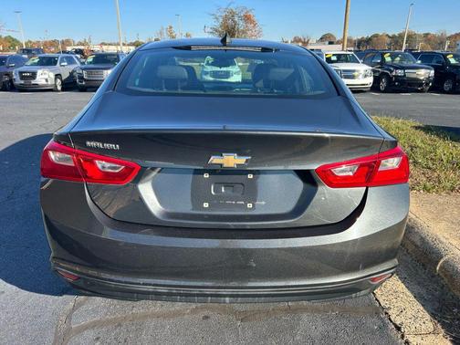 2017 Chevrolet Malibu 1LS