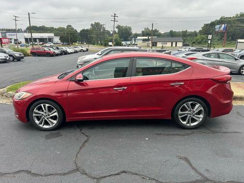 2017 Hyundai ELANTRA Limited