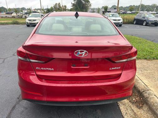 2017 Hyundai ELANTRA Limited