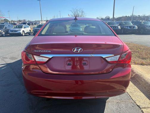 2012 Hyundai SONATA GLS