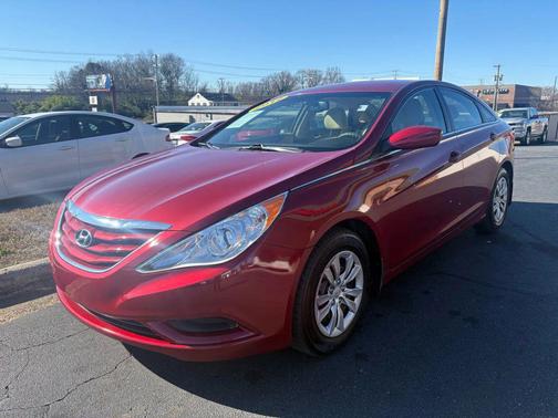 2012 Hyundai SONATA GLS
