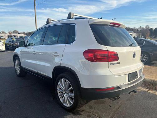 2012 Volkswagen Tiguan 2.0T SE 4MOTION
