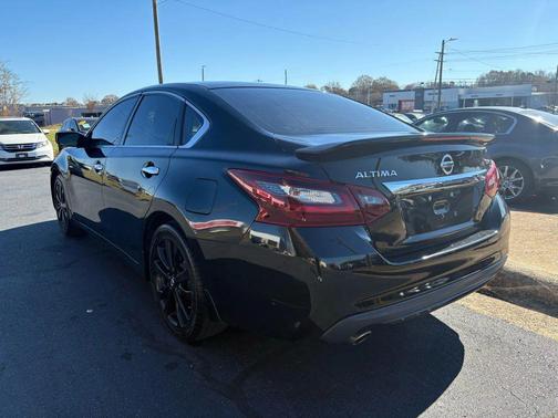 2017 Nissan Altima 2.5 SR