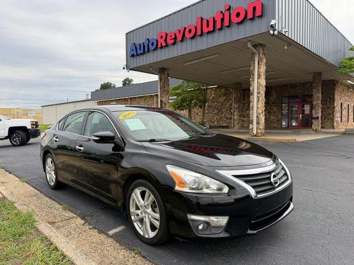 Super Black 2013 Nissan Altima 3.5 SV