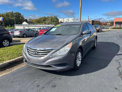 2013 Hyundai SONATA GLS